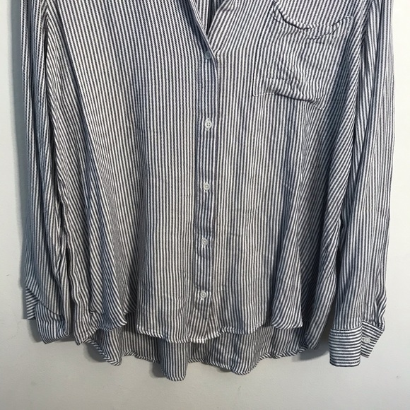 ANA top - Picture 2 of 6